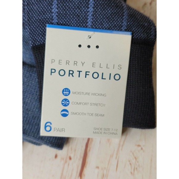 Perry Ellis Portfolio 6 pair Crew Socks - Picture 2 of 4
